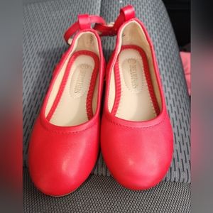 Dream pairs girls ballerina looking shoe